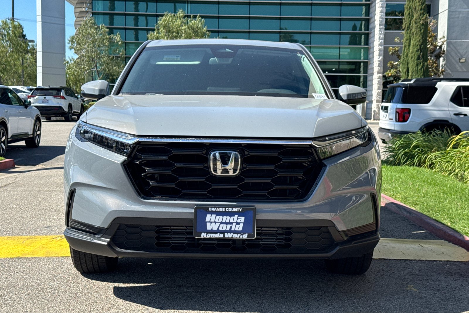 Certified Used 2025 Urban Gray Pearl Honda 1.5T AWD EX image 3