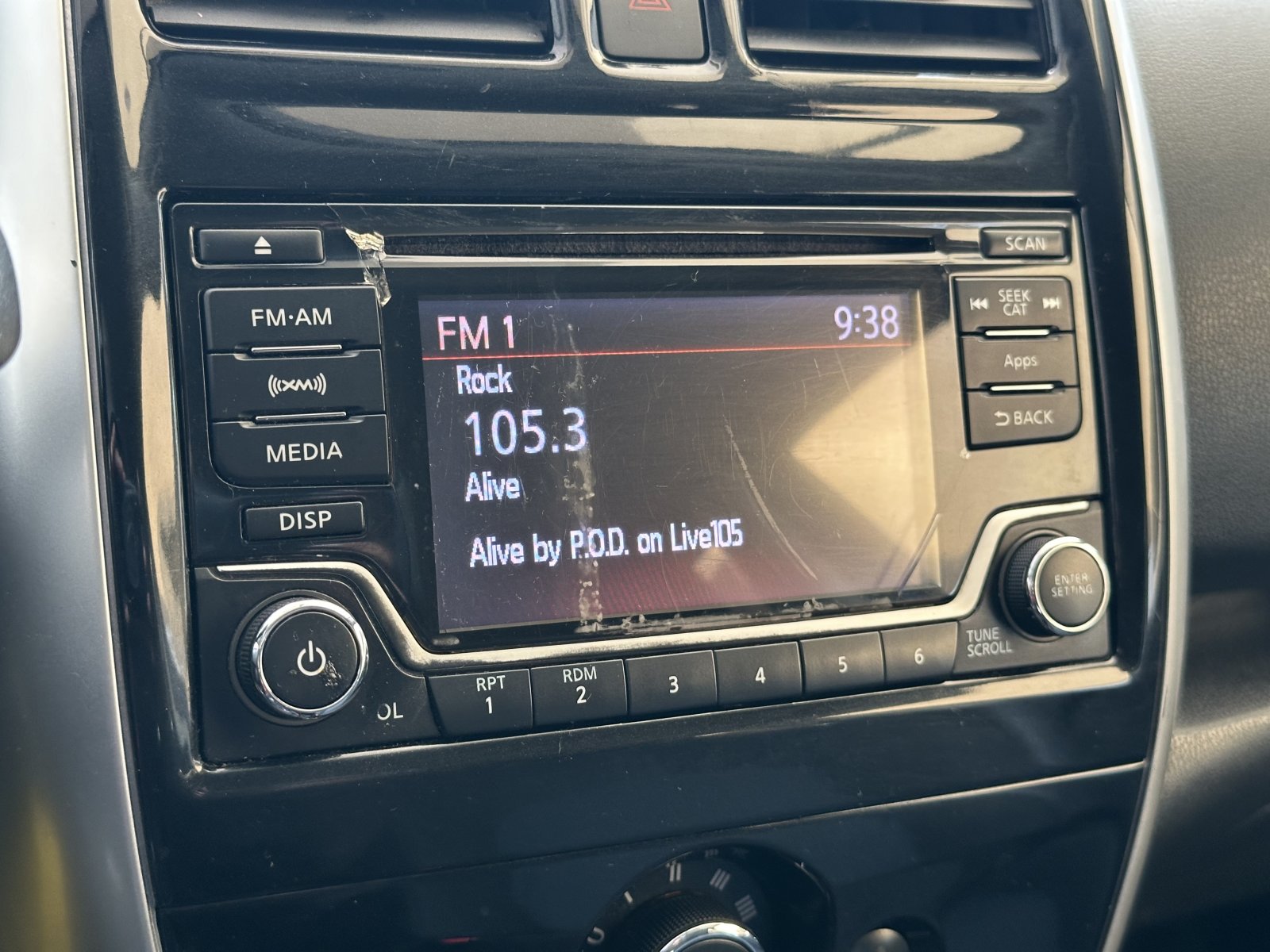 Used 2016 Blue Nissan SV image 17