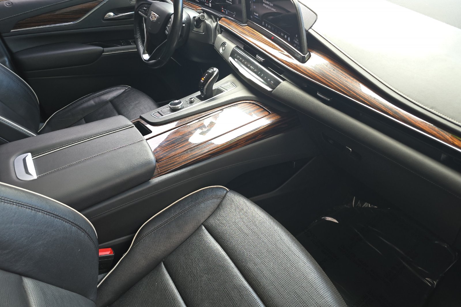 Used 2021 Black Cadillac Premium Luxury image 13