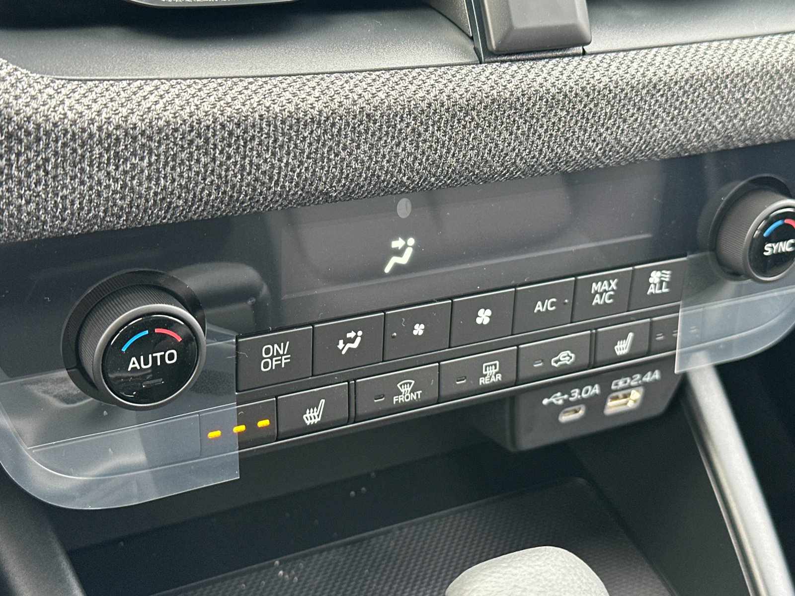 New 2026 ICE SILVER METALLIC Subaru Premium image 24