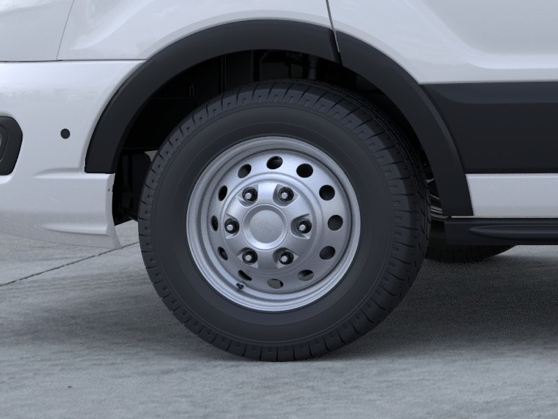 New 2026 Oxford White Ford Passenger Van XLT image 20