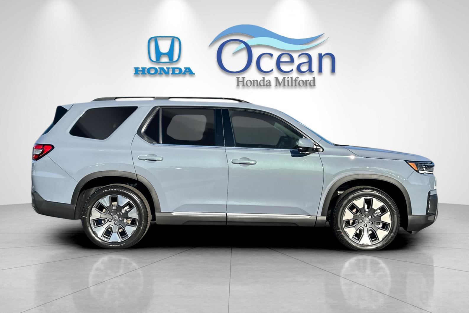 New 2026 Sonic Gray Pearl Honda AWD Elite image 6