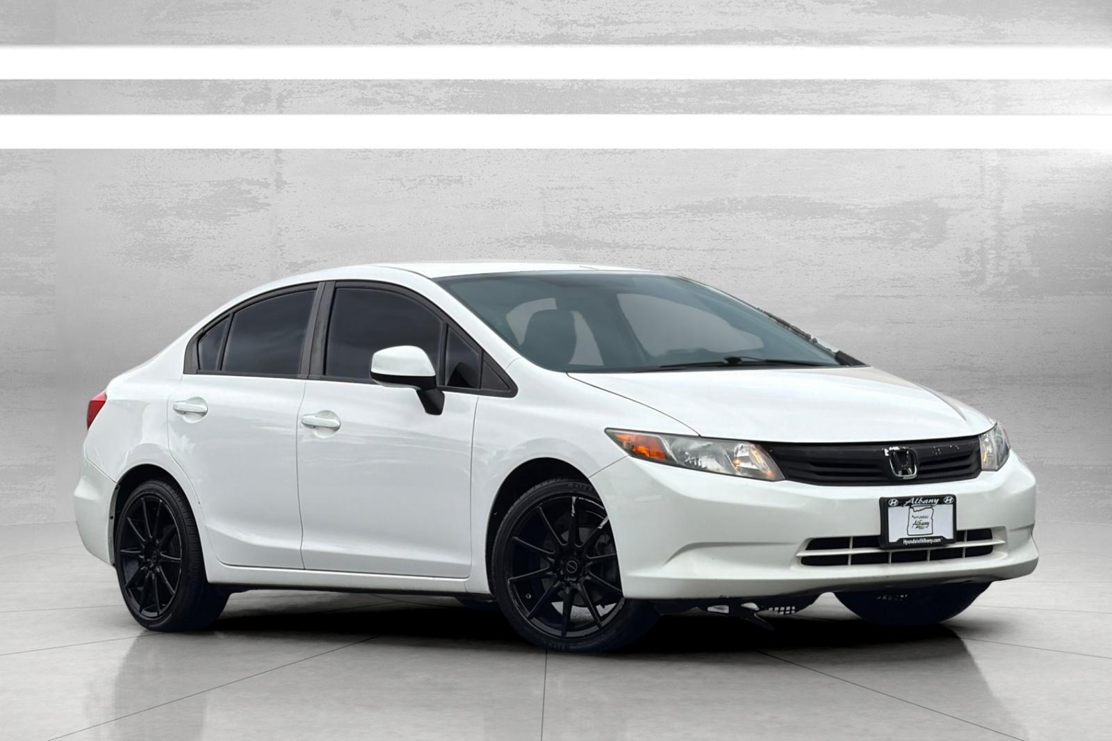 2012 Honda Civic LX Auto's photo