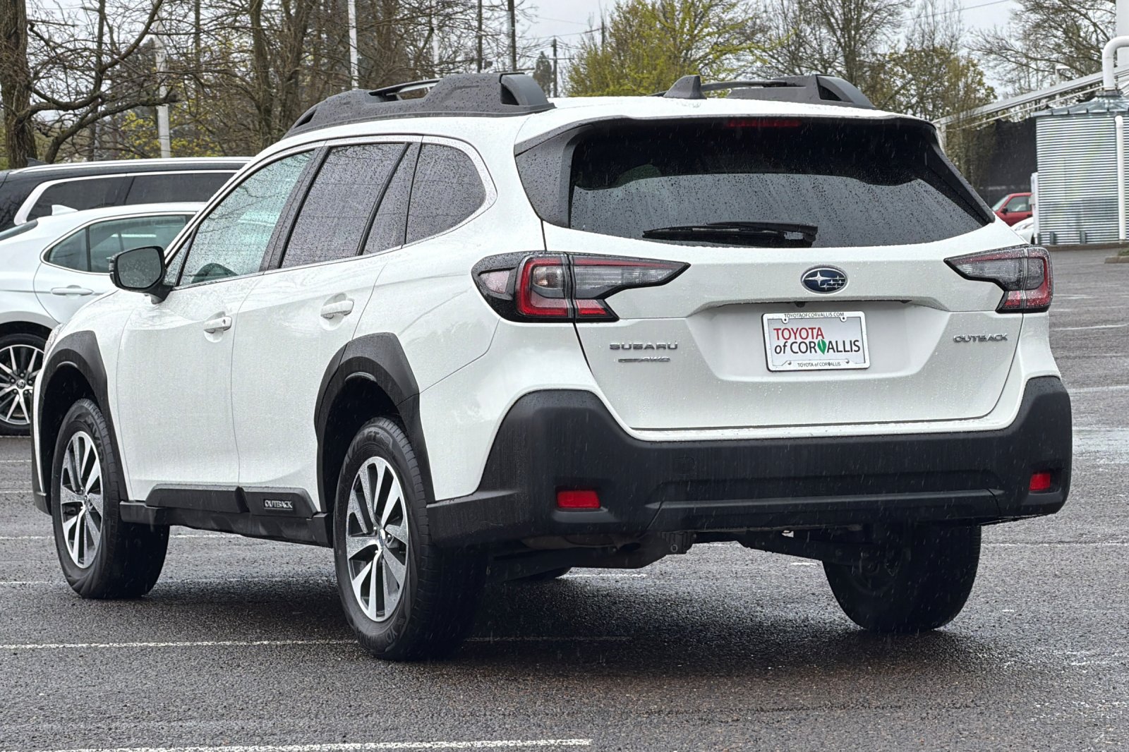 Used 2025 White Subaru Premium image 7