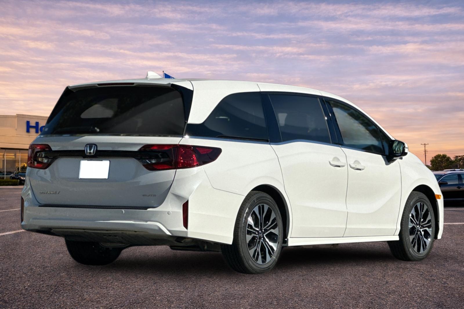 New 2026 Platinum White Pearl Honda Elite image 4