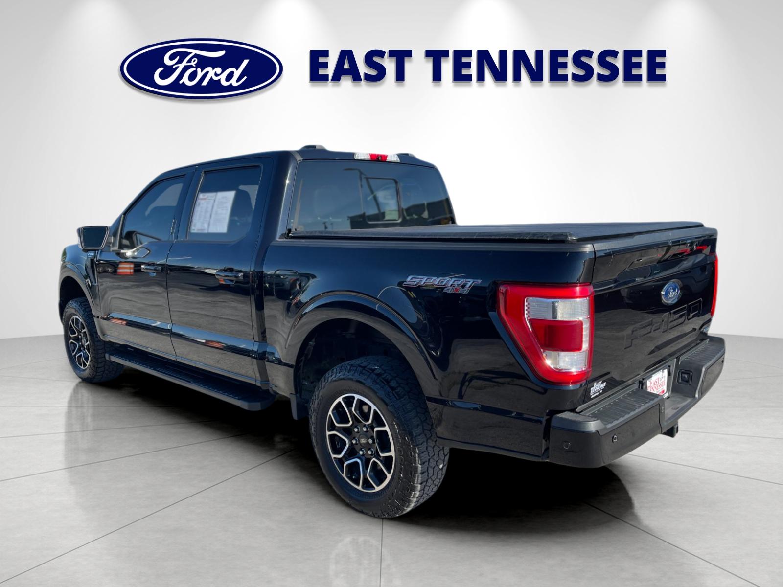 Used 2021 Black Metallic Ford Lariat image 5