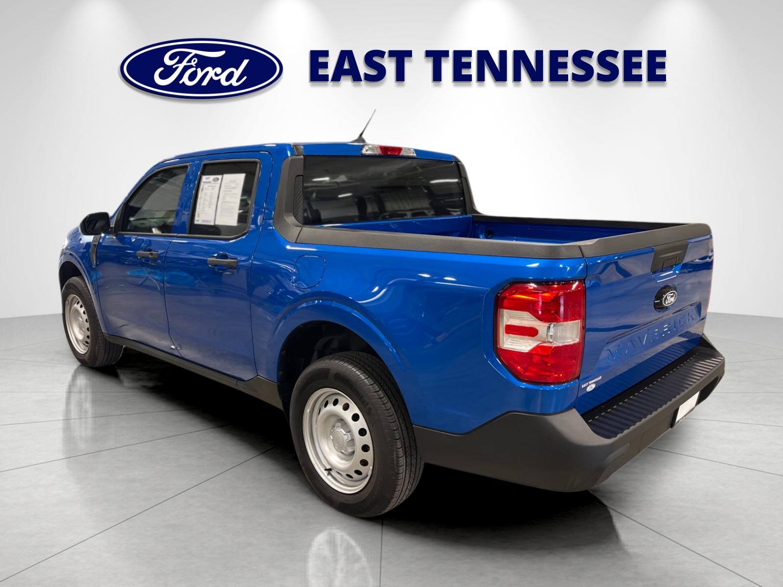 Used 2025 Blue Ford XL image 5
