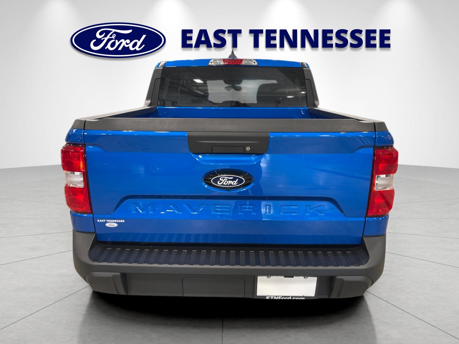 Used 2025 Blue Ford XL image 4
