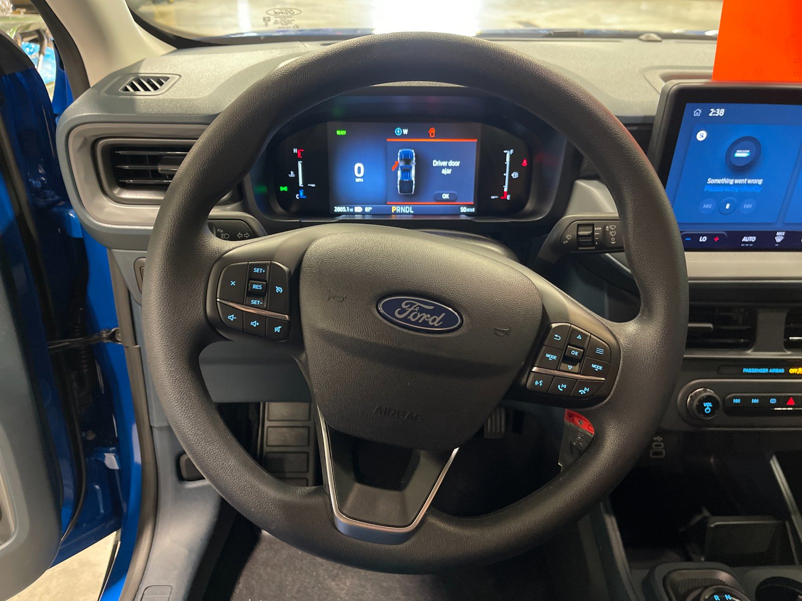 Used 2025 Blue Ford XL image 23