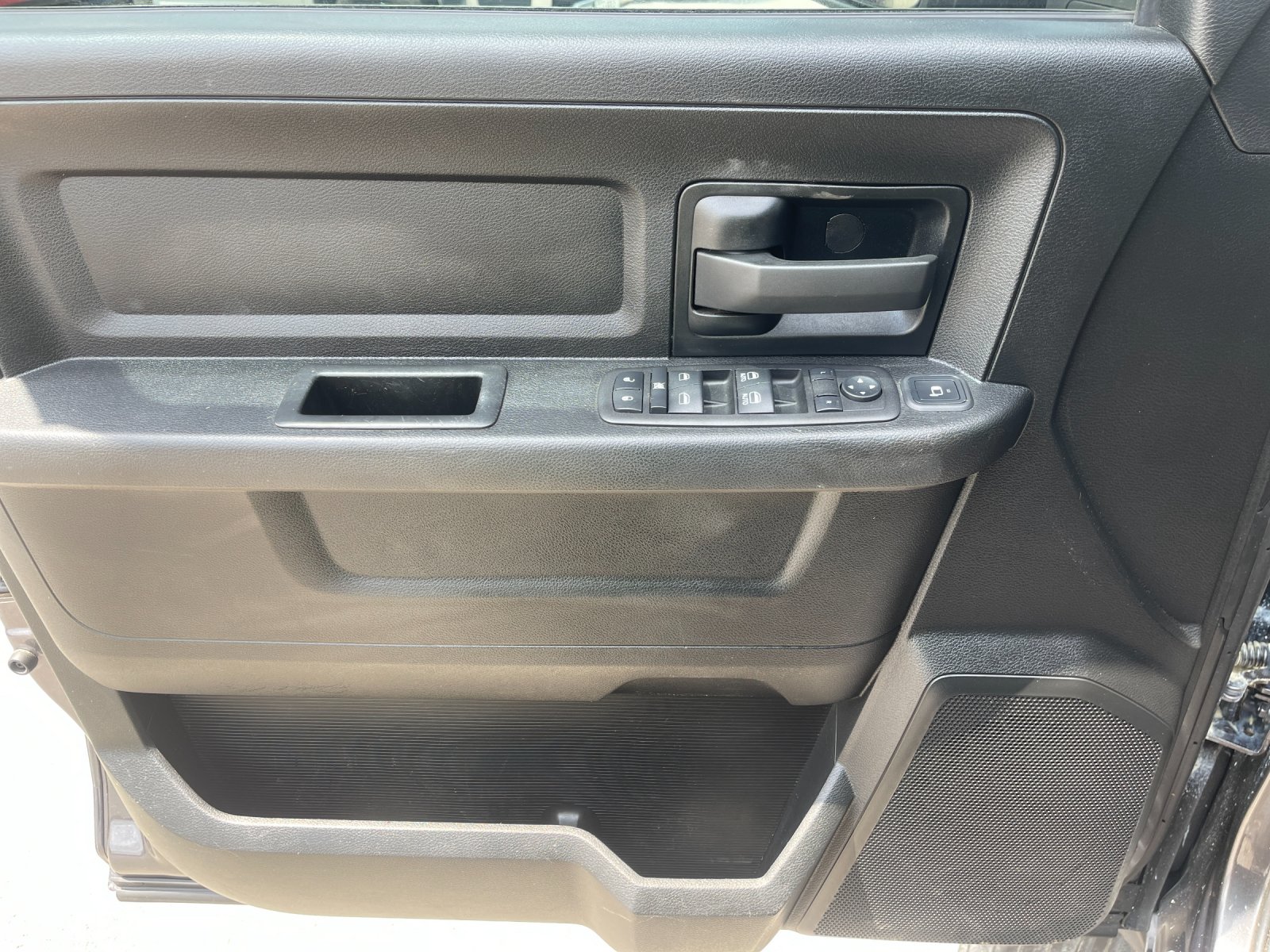 Used 2023 Gray Ram Tradesman image 12