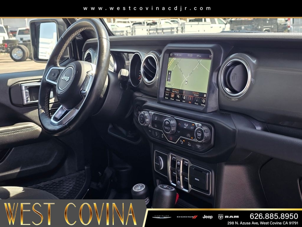 Used 2022 Black Jeep Overland image 13