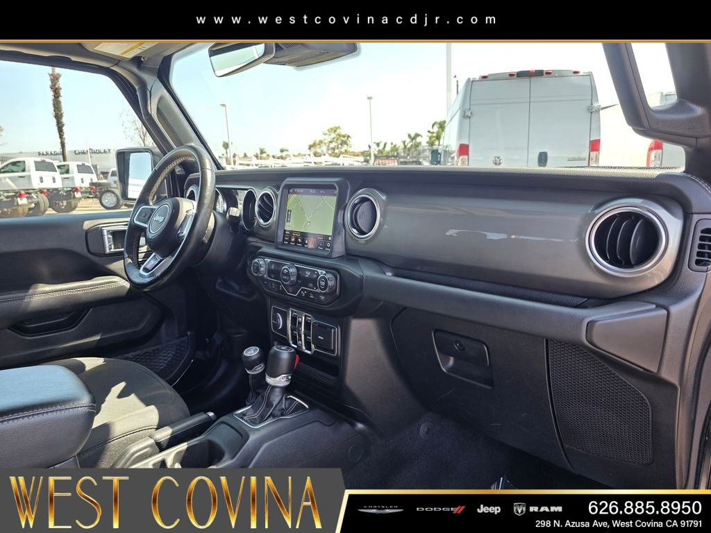 Used 2022 Black Jeep Overland image 14