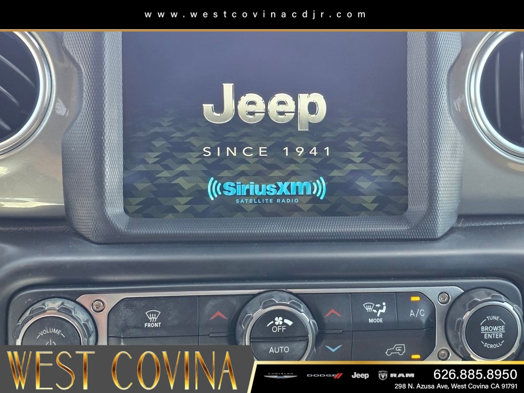 Used 2022 Black Jeep Overland image 26