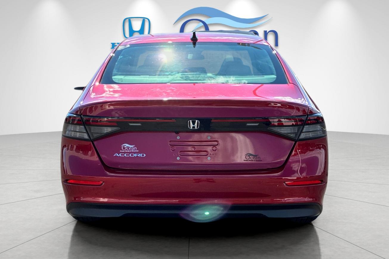 Used 2025 Radiant Red Honda SE image 4