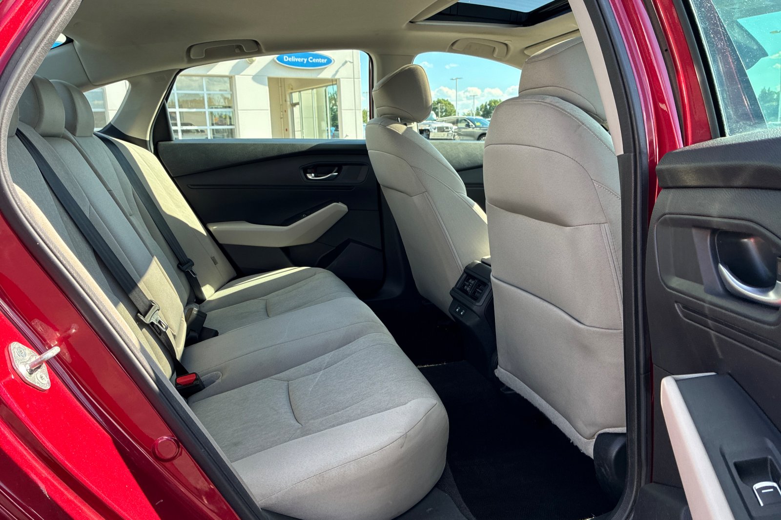 Used 2025 Radiant Red Honda SE image 16