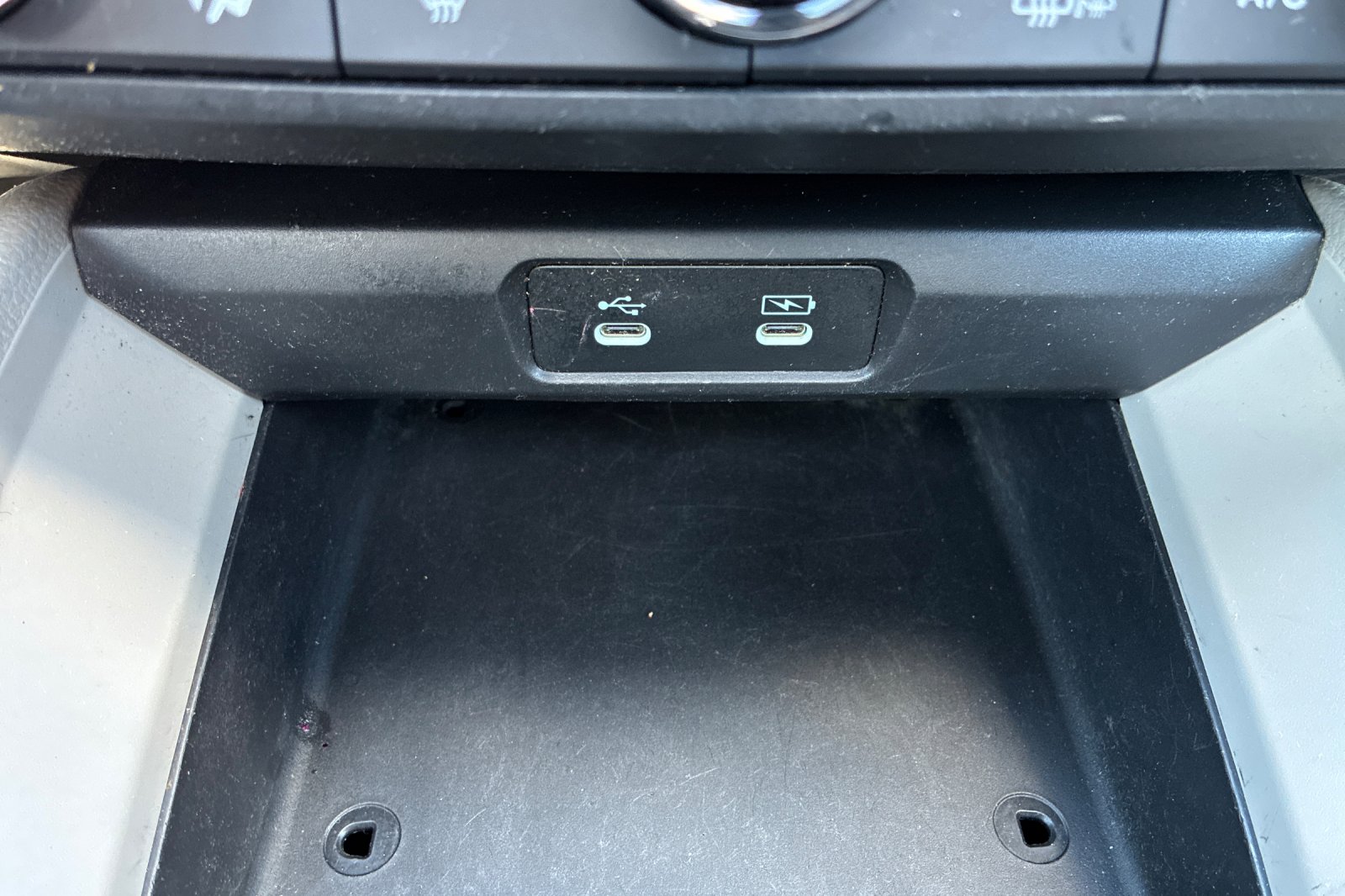 Used 2025 Radiant Red Honda SE image 34