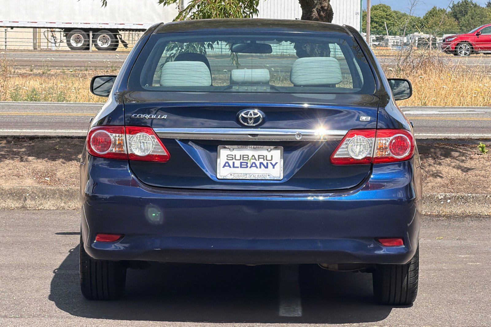 Used 2013 Blue Toyota LE image 5