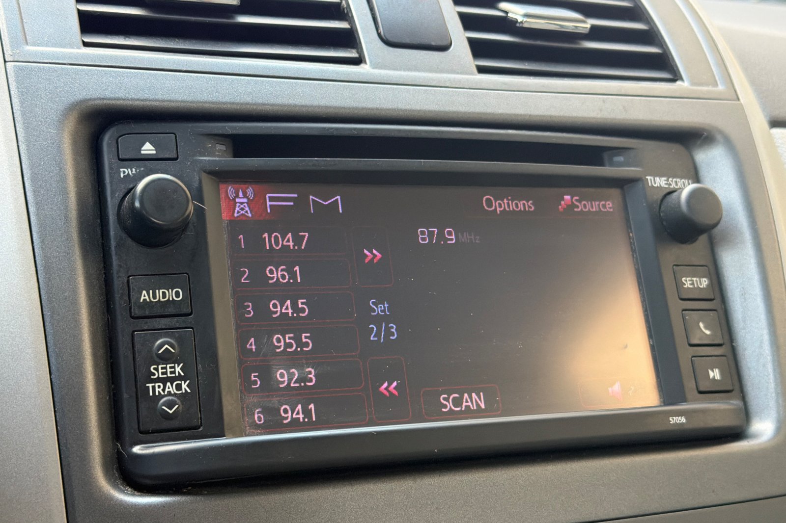 Used 2013 Blue Toyota LE image 17