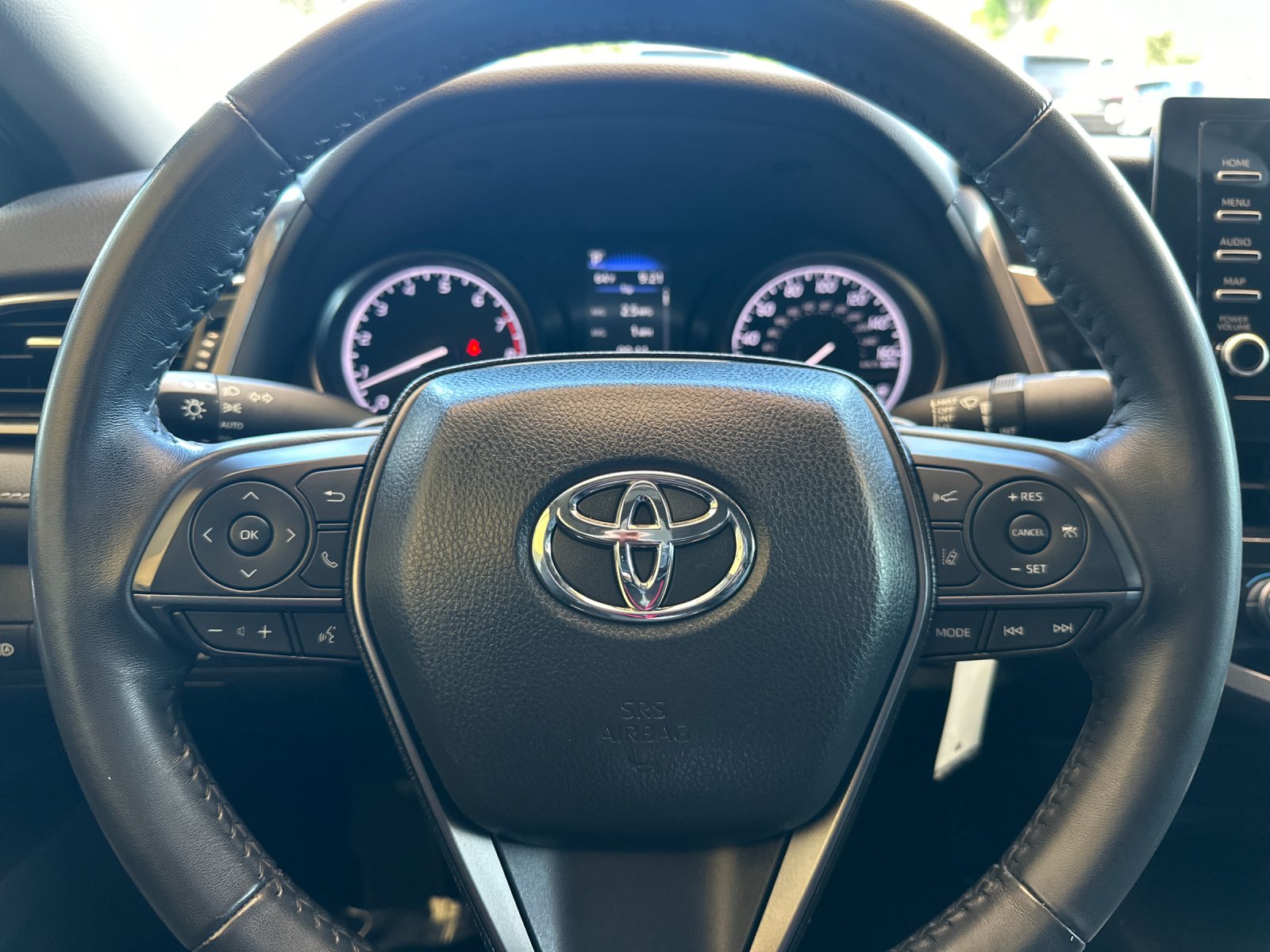 Used 2024 White Toyota SE image 20