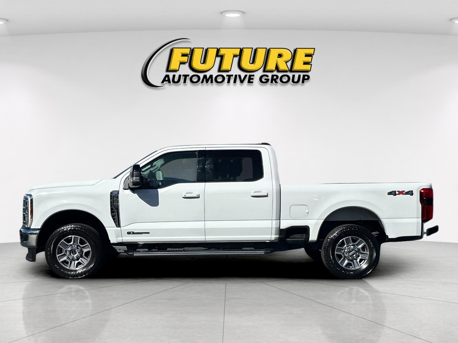 Used 2026 White Ford Lariat image 6