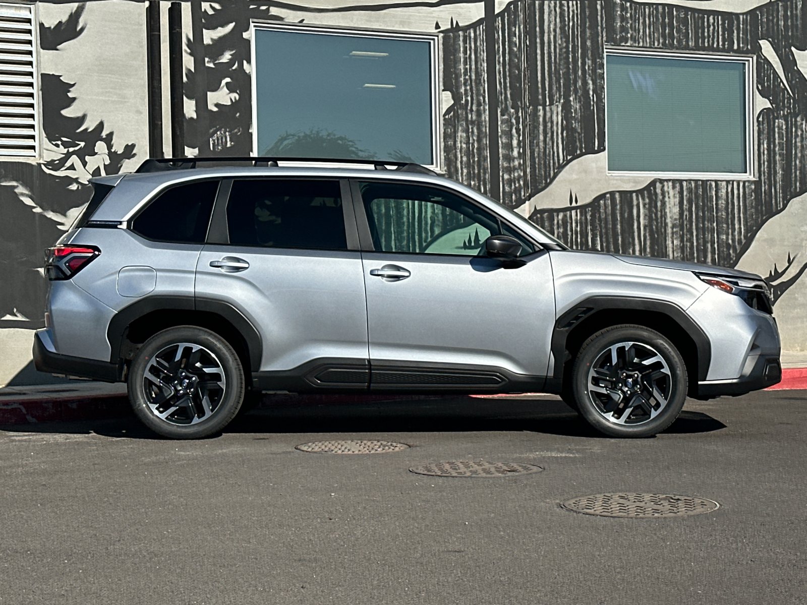 New 2026 ICE SILVER METALLIC Subaru Limited image 7