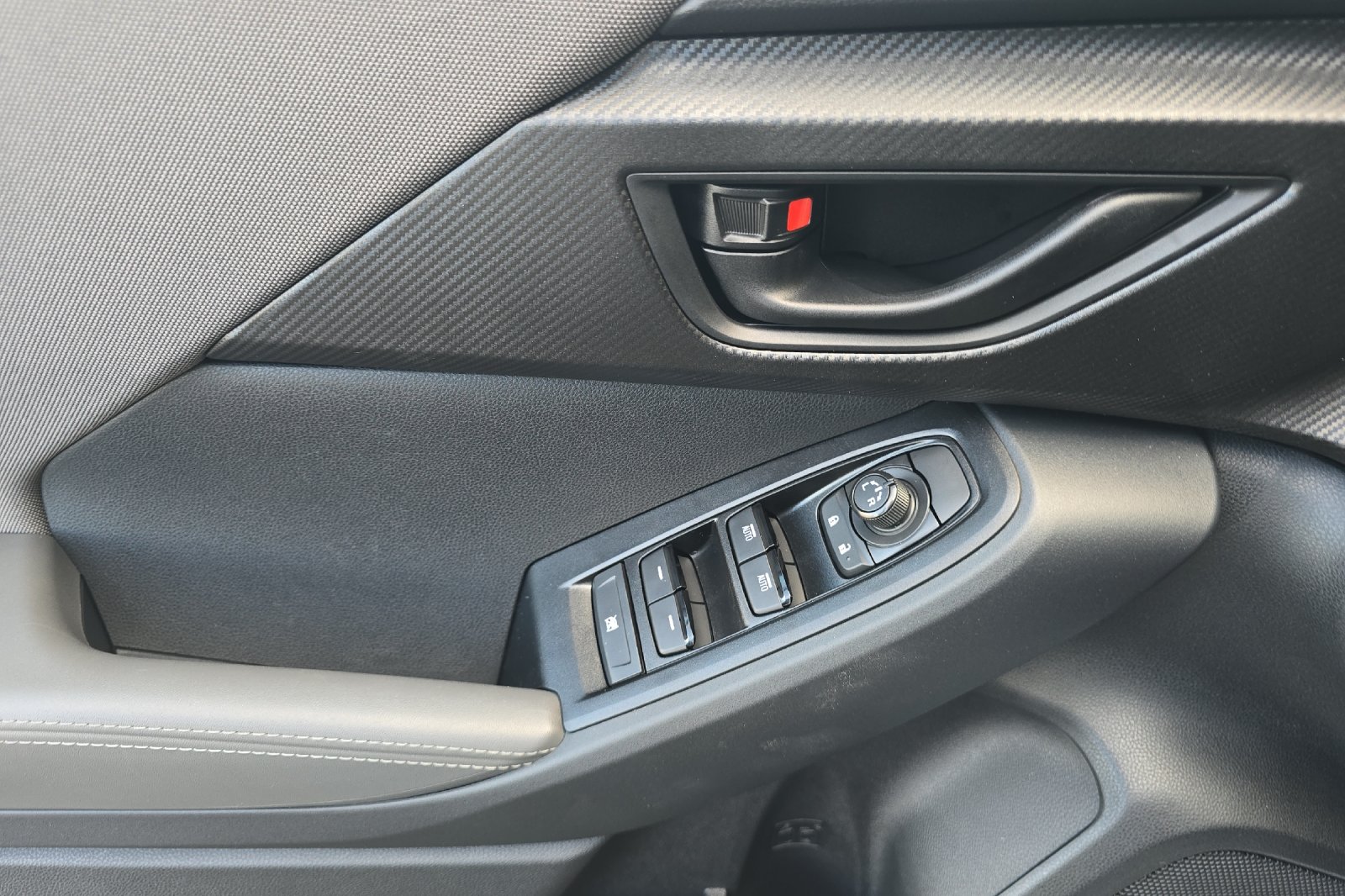 New 2026 ICE SILVER METALLIC Subaru Premium image 11