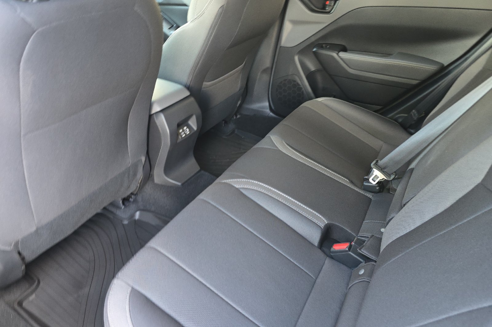 New 2026 ICE SILVER METALLIC Subaru Premium image 12