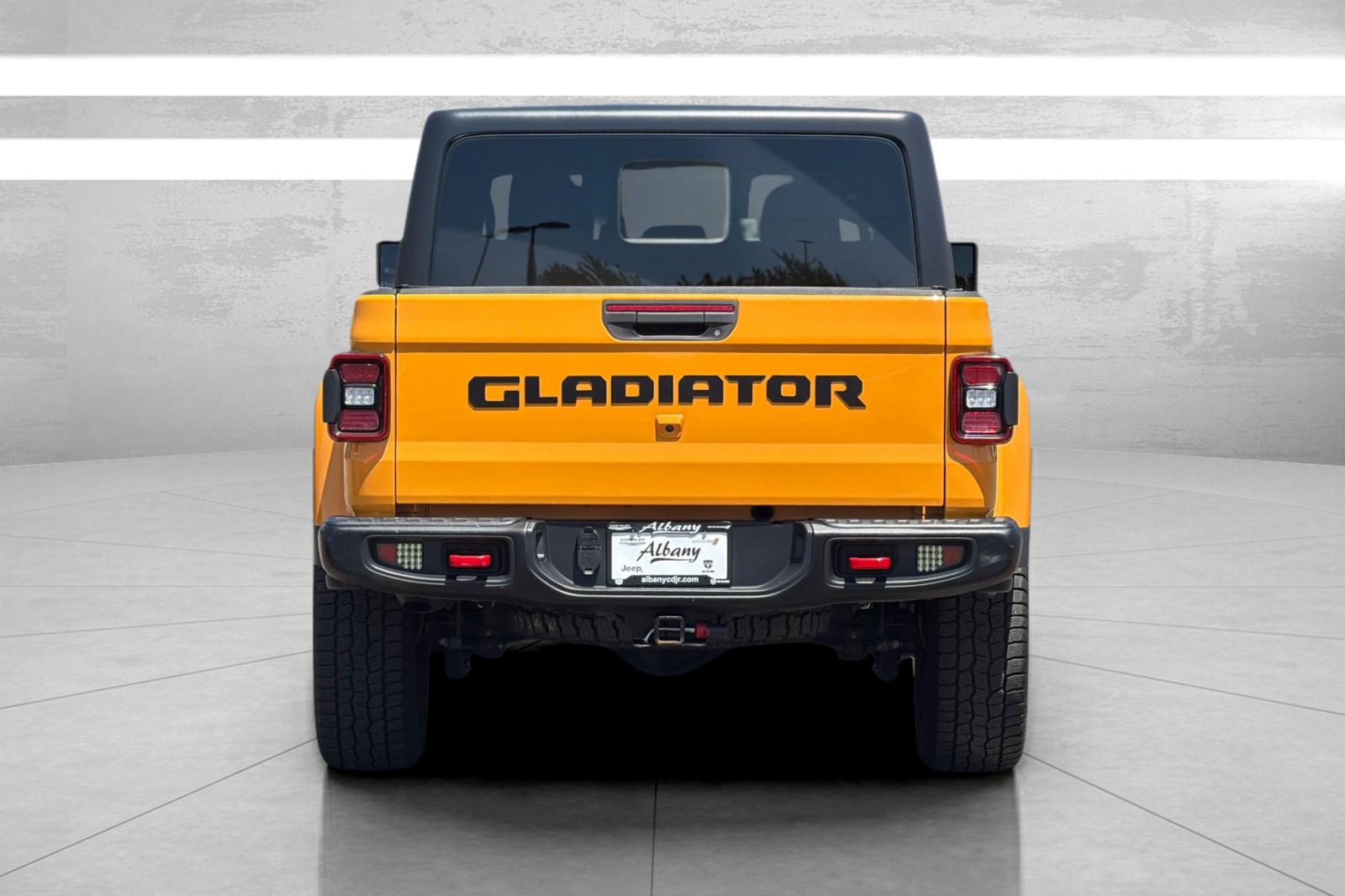 Used 2021 Orange Jeep Rubicon image 6