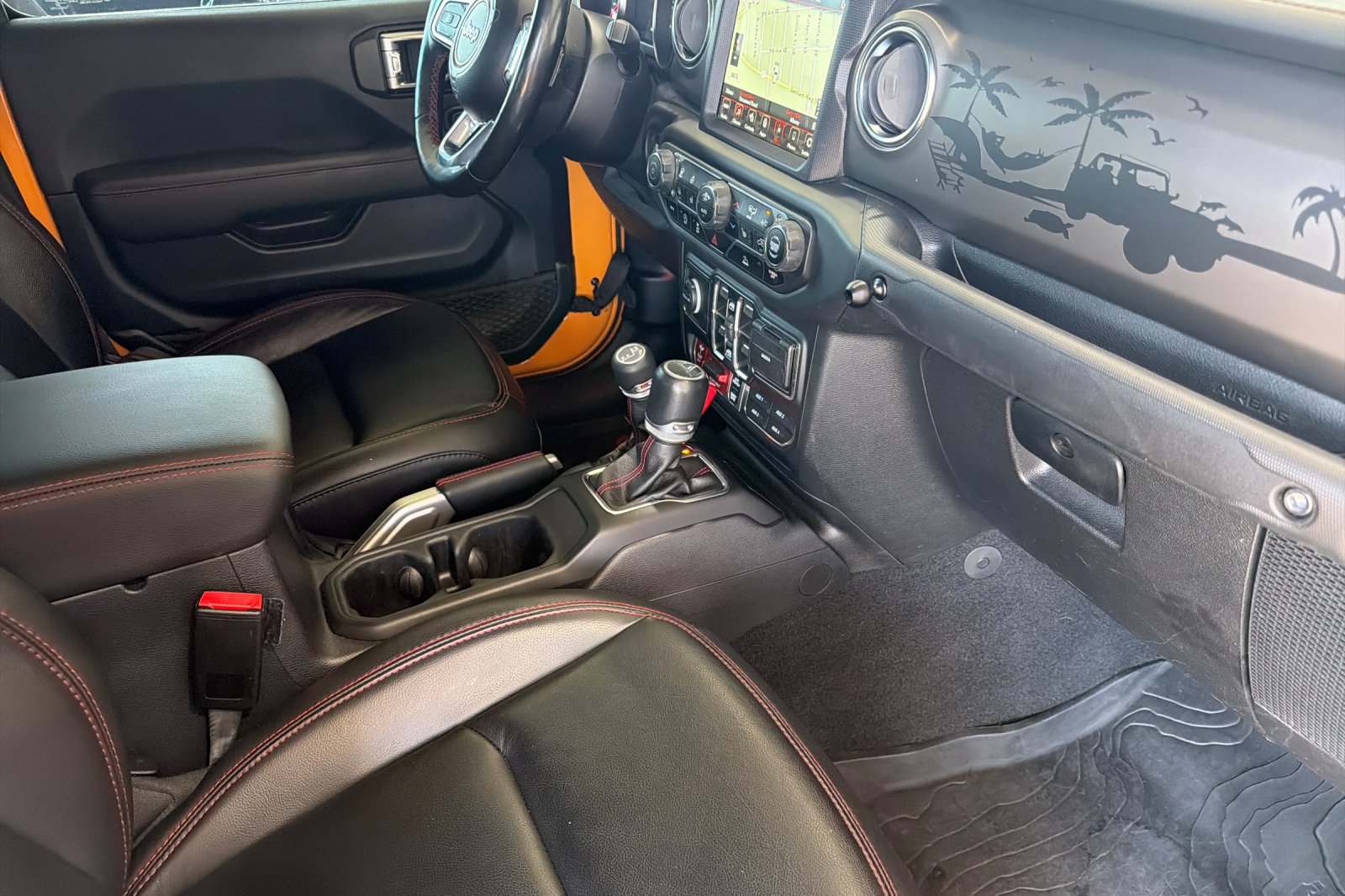 Used 2021 Orange Jeep Rubicon image 13