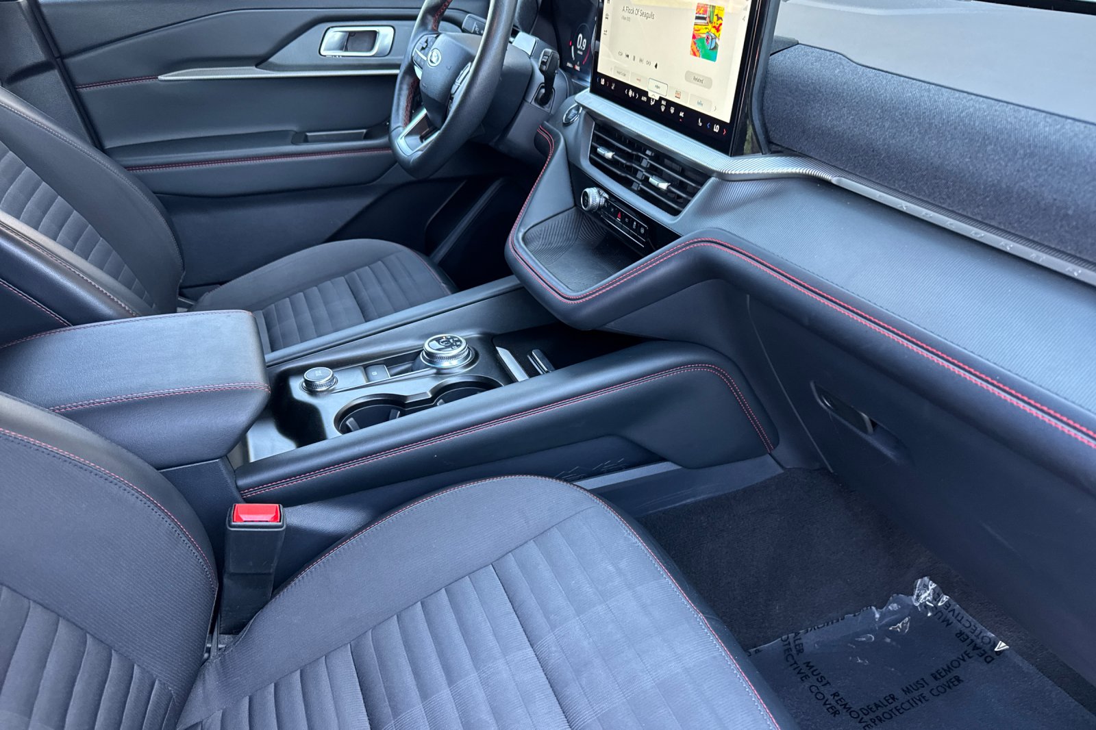 Certified Used 2025 Black Metallic Ford ST-Line image 21