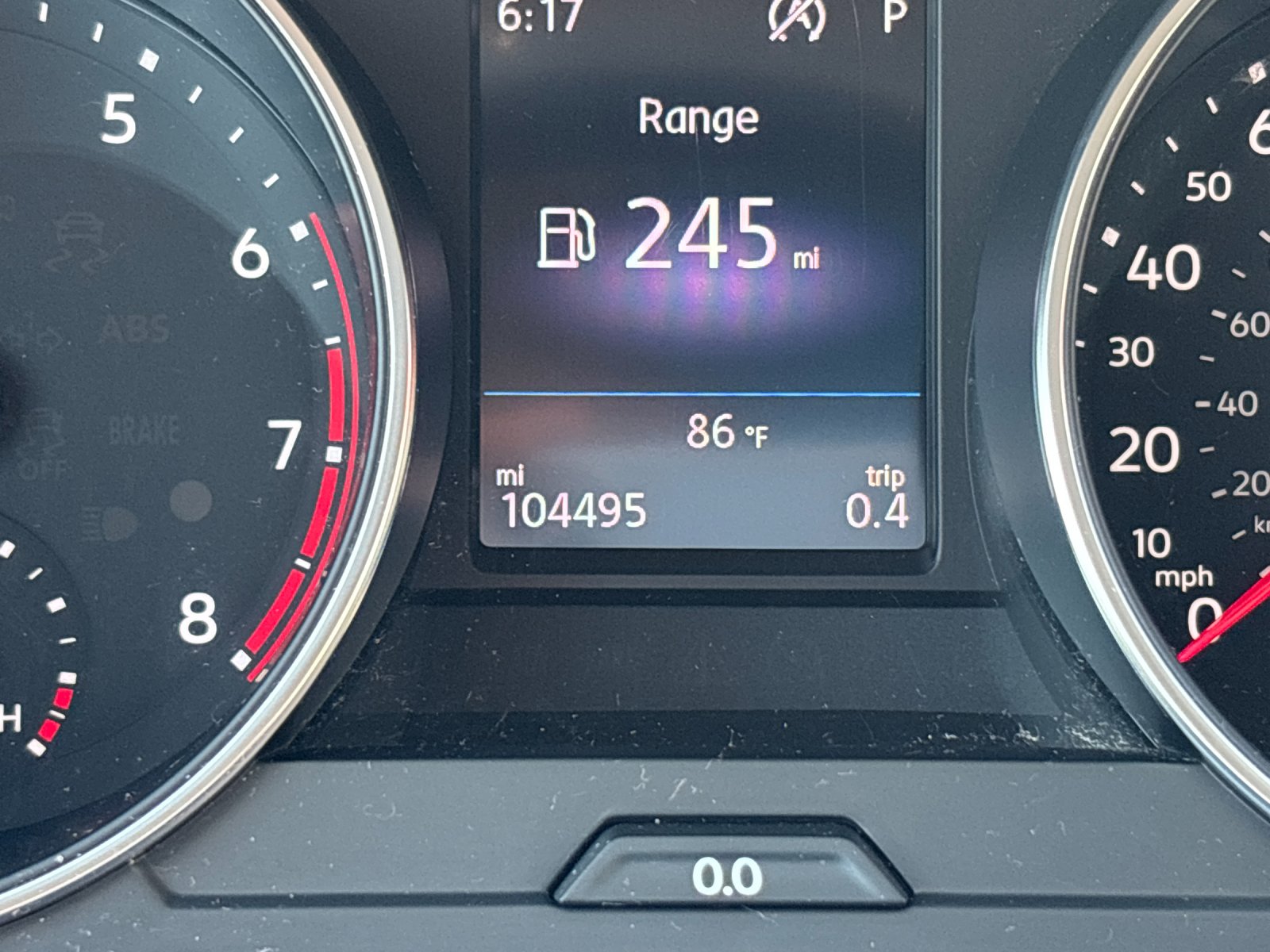 Used 2019 Deep Black Pearl Volkswagen 2.0T SE image 27