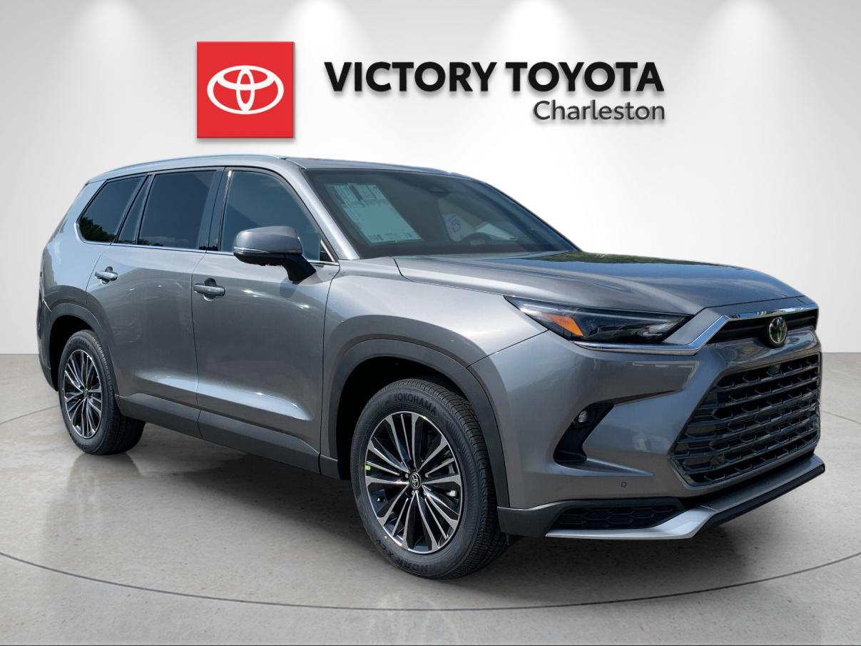 New 2026  Toyota MAX Platinum image 5