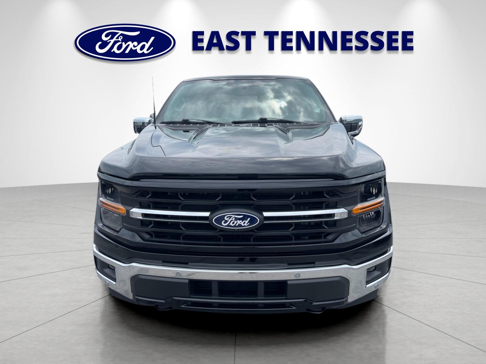 Used 2024 Black Ford XLT image 9