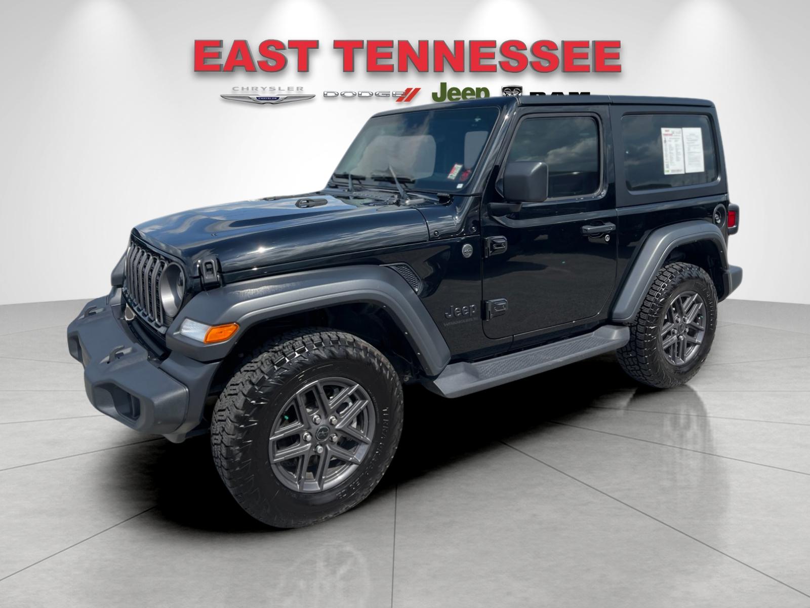 Used 2025 Black Jeep Sport S image 7