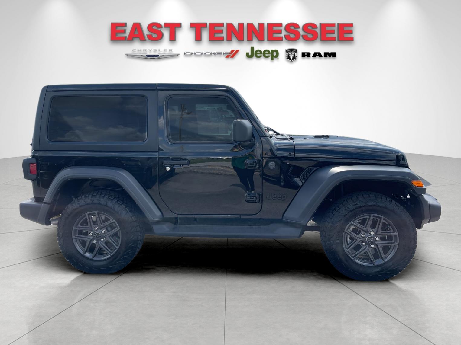 Used 2025 Black Jeep Sport S image 2