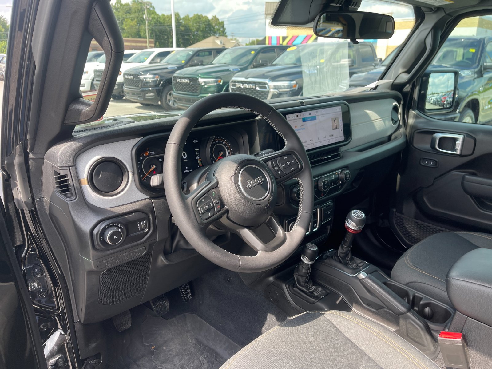 Used 2025 Black Jeep Sport S image 11