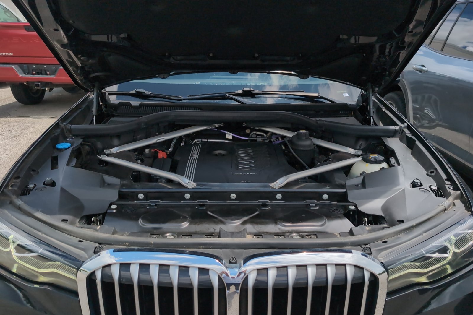 Used 2021 Black BMW xDrive40i image 31