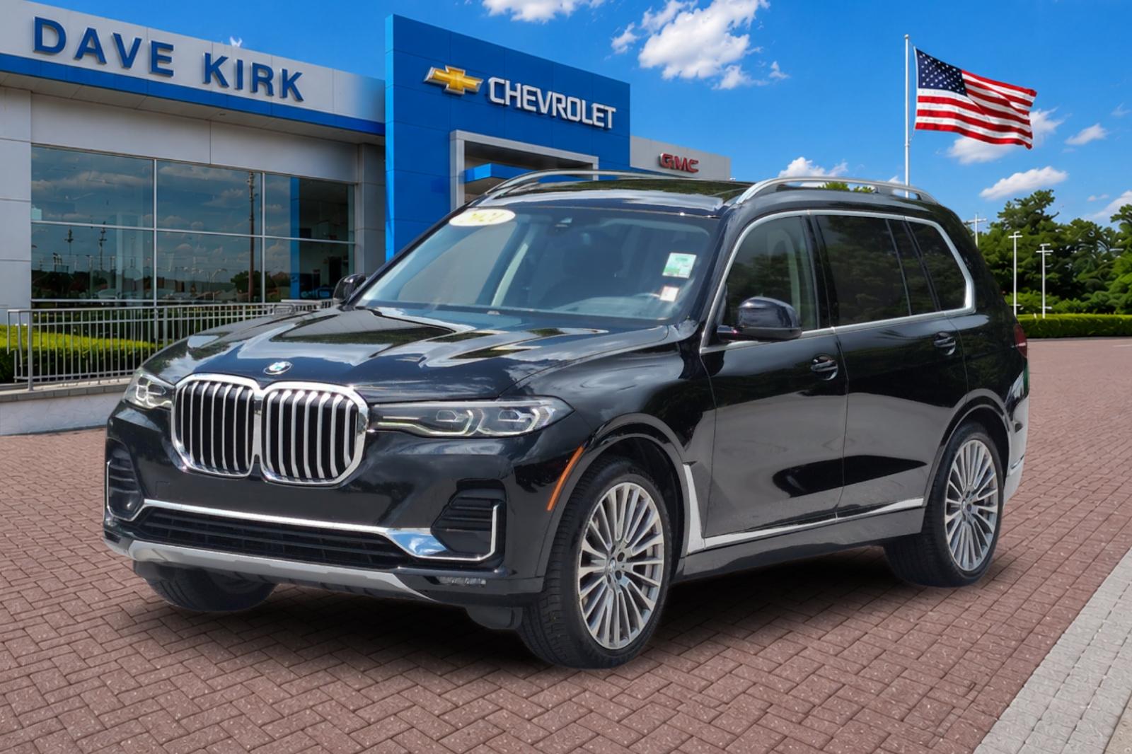 Used 2021 Black BMW xDrive40i image 7