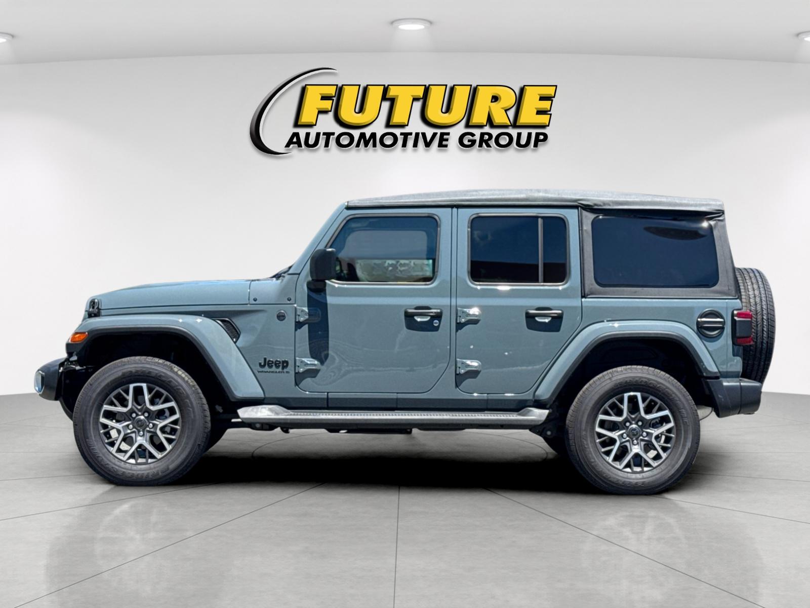 New 2026 Anvil Clear-Coat Exterior Paint Jeep Sahara image 7