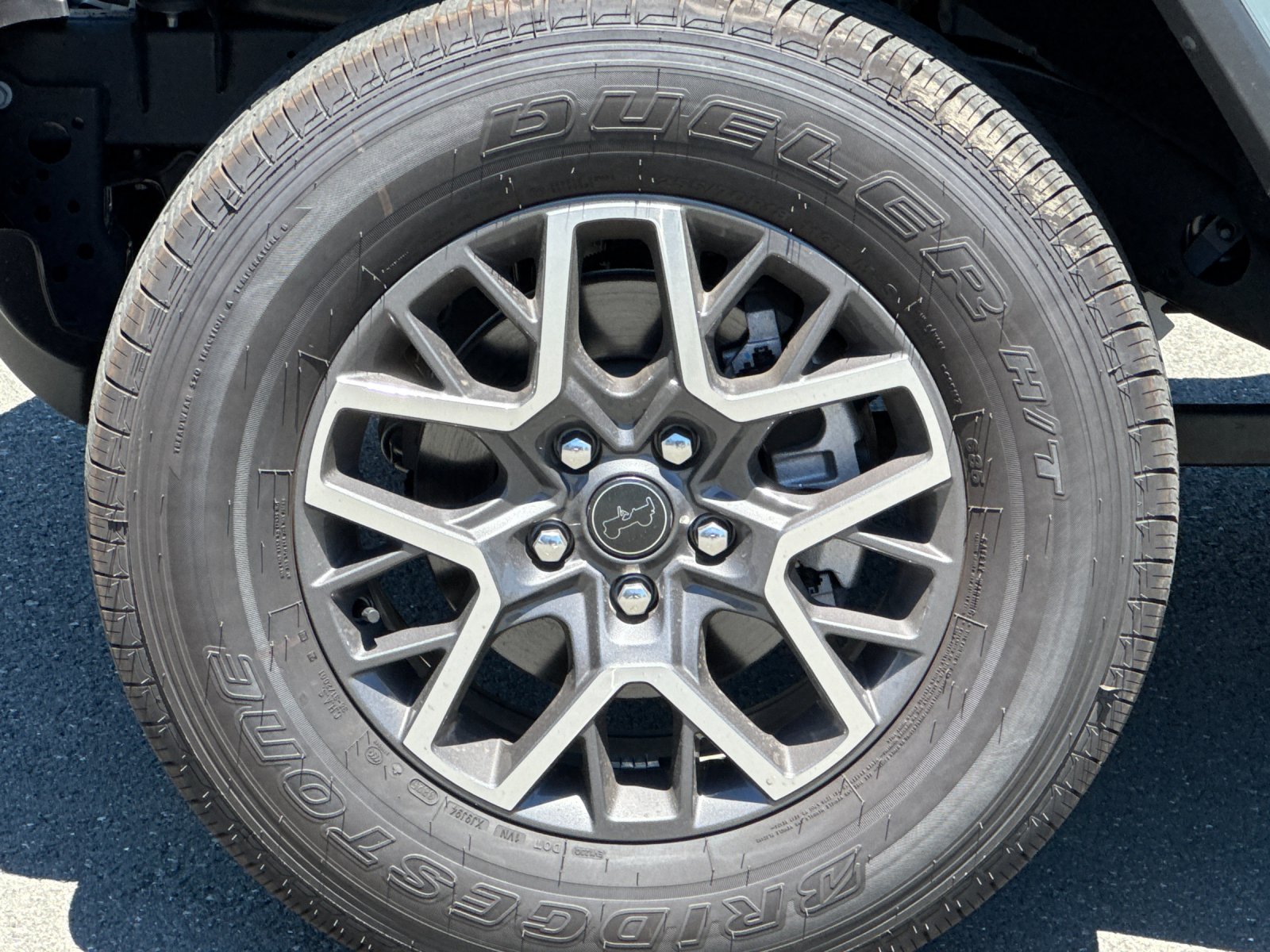 New 2026 Anvil Clear-Coat Exterior Paint Jeep Sahara image 25