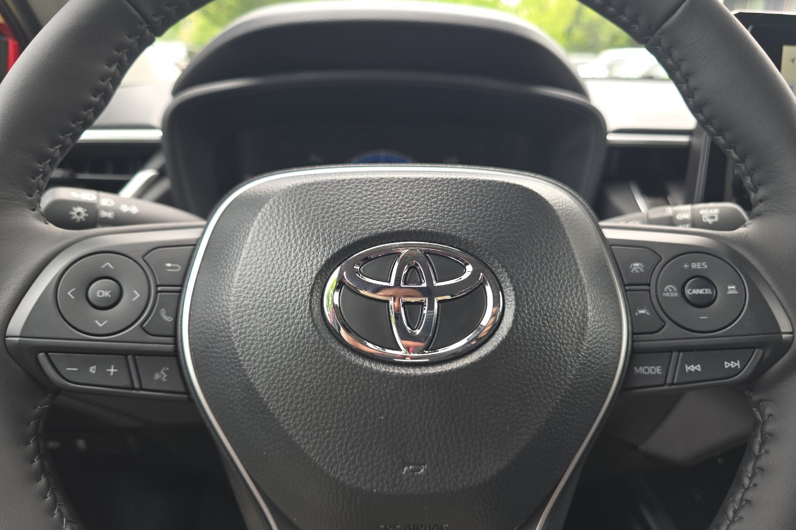 New 2026 Soul Red Crystal <sup>1</sup> <sup>2</sup> Toyota  LE image 20