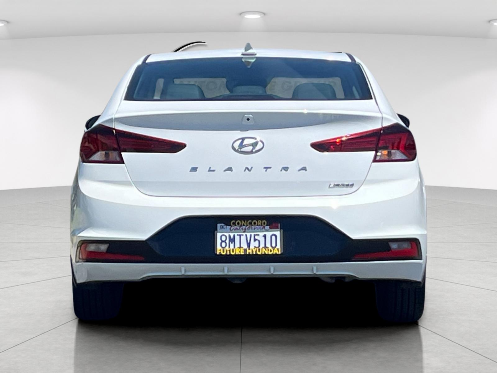 Used 2020 White Hyundai Limited image 4