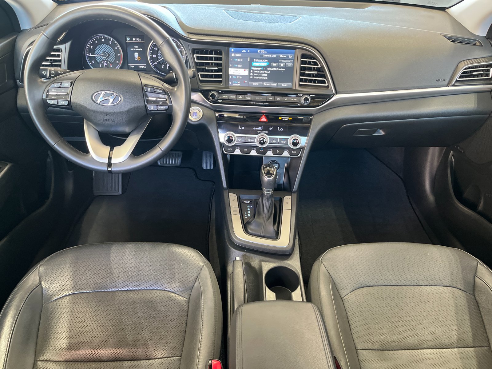 Used 2020 White Hyundai Limited image 12