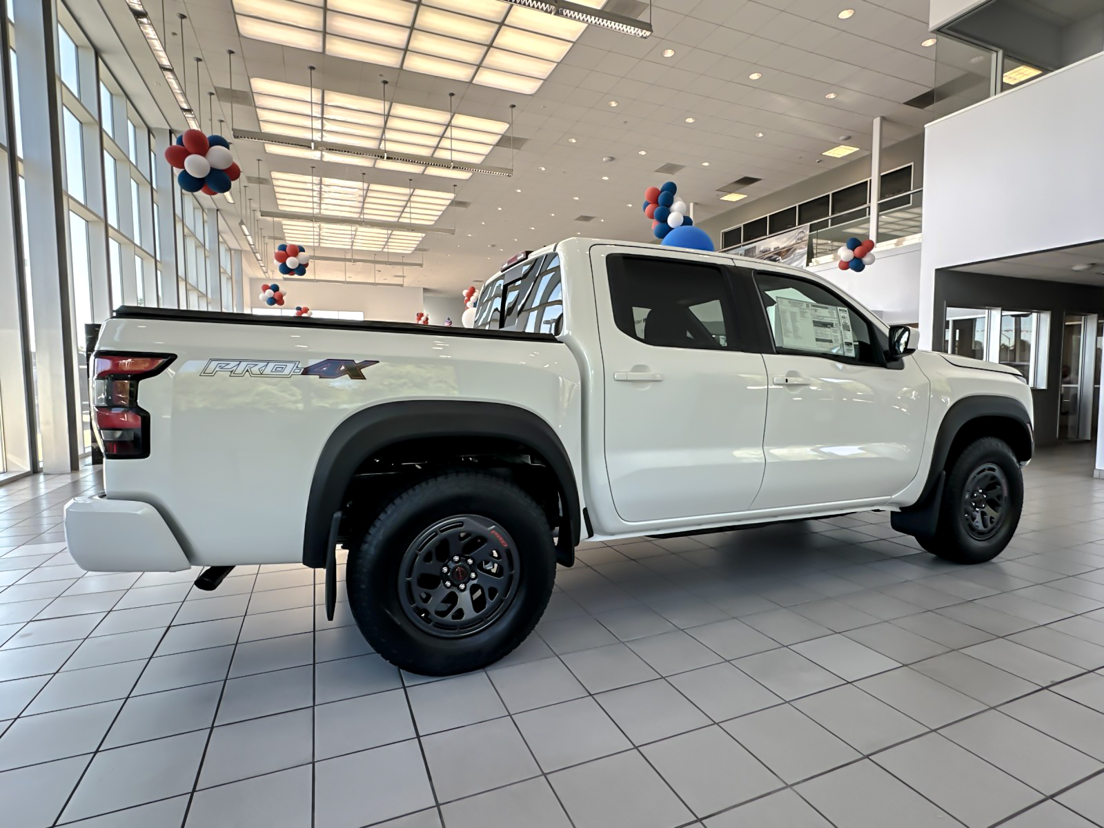 New 2026 White Nissan PRO-4X image 2
