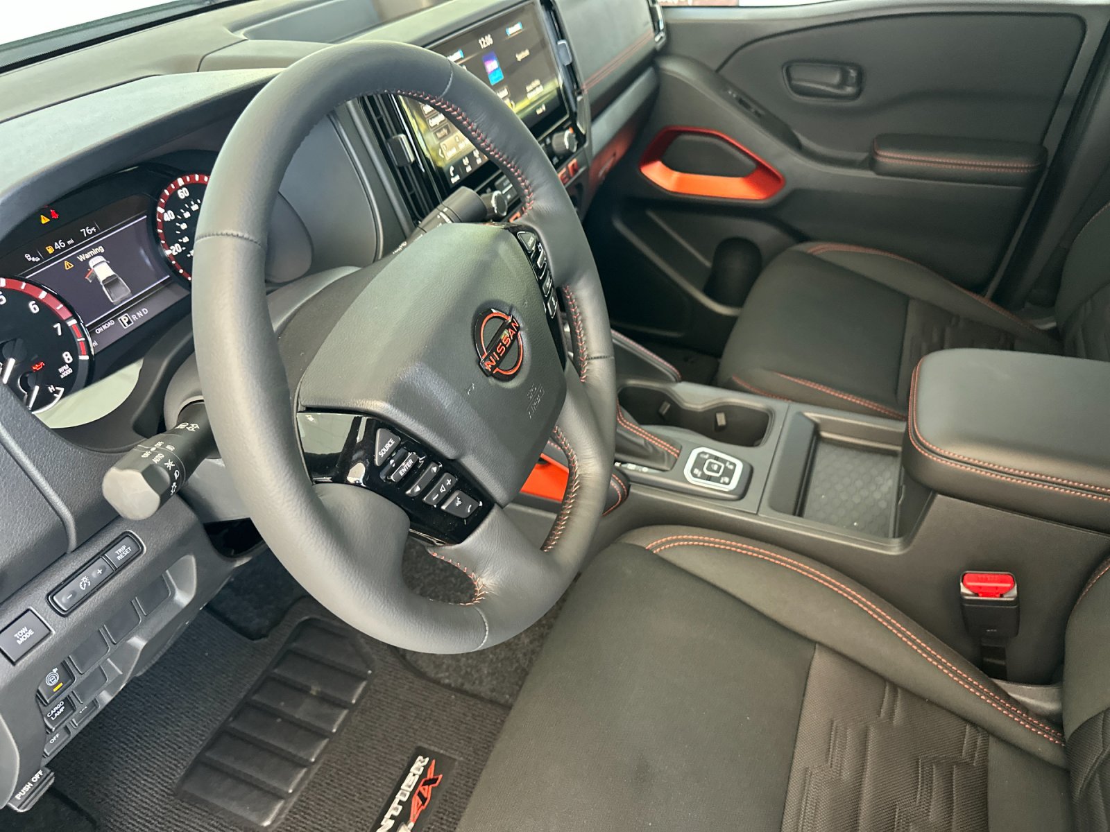 New 2026 White Nissan PRO-4X image 9