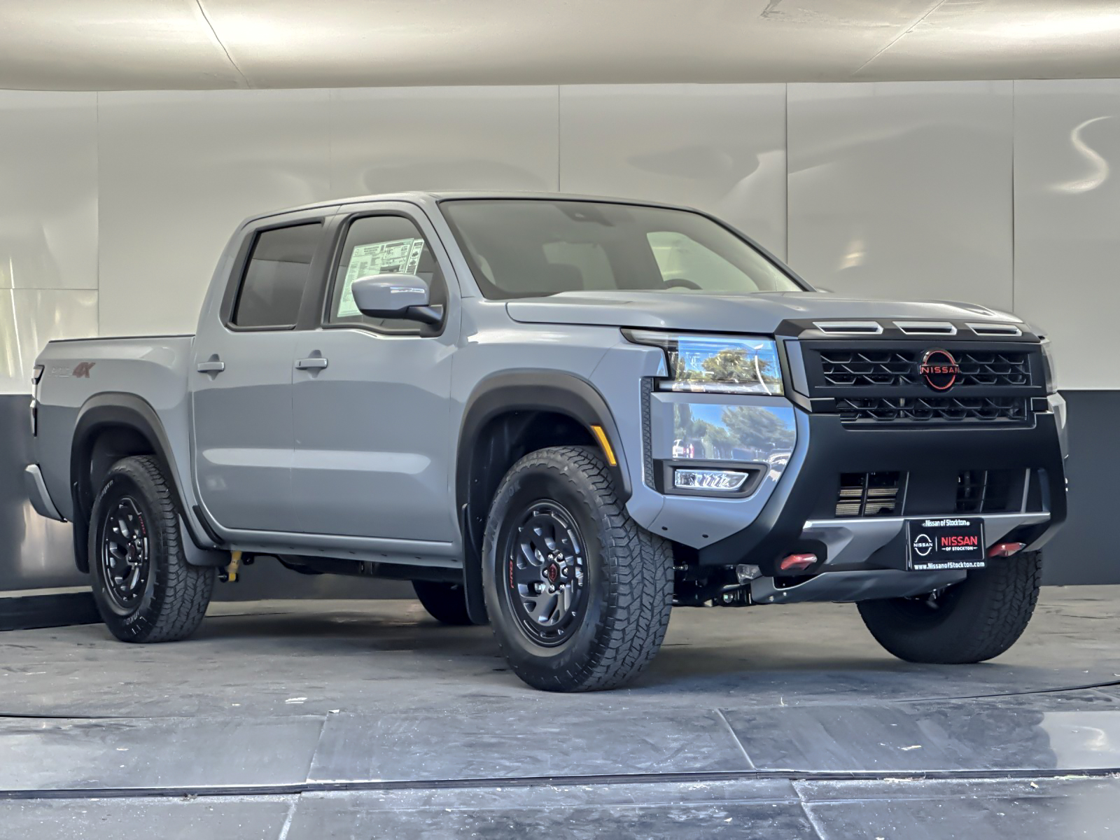 2026 Nissan Frontier PRO-4X Crew Cab 4X4's photo