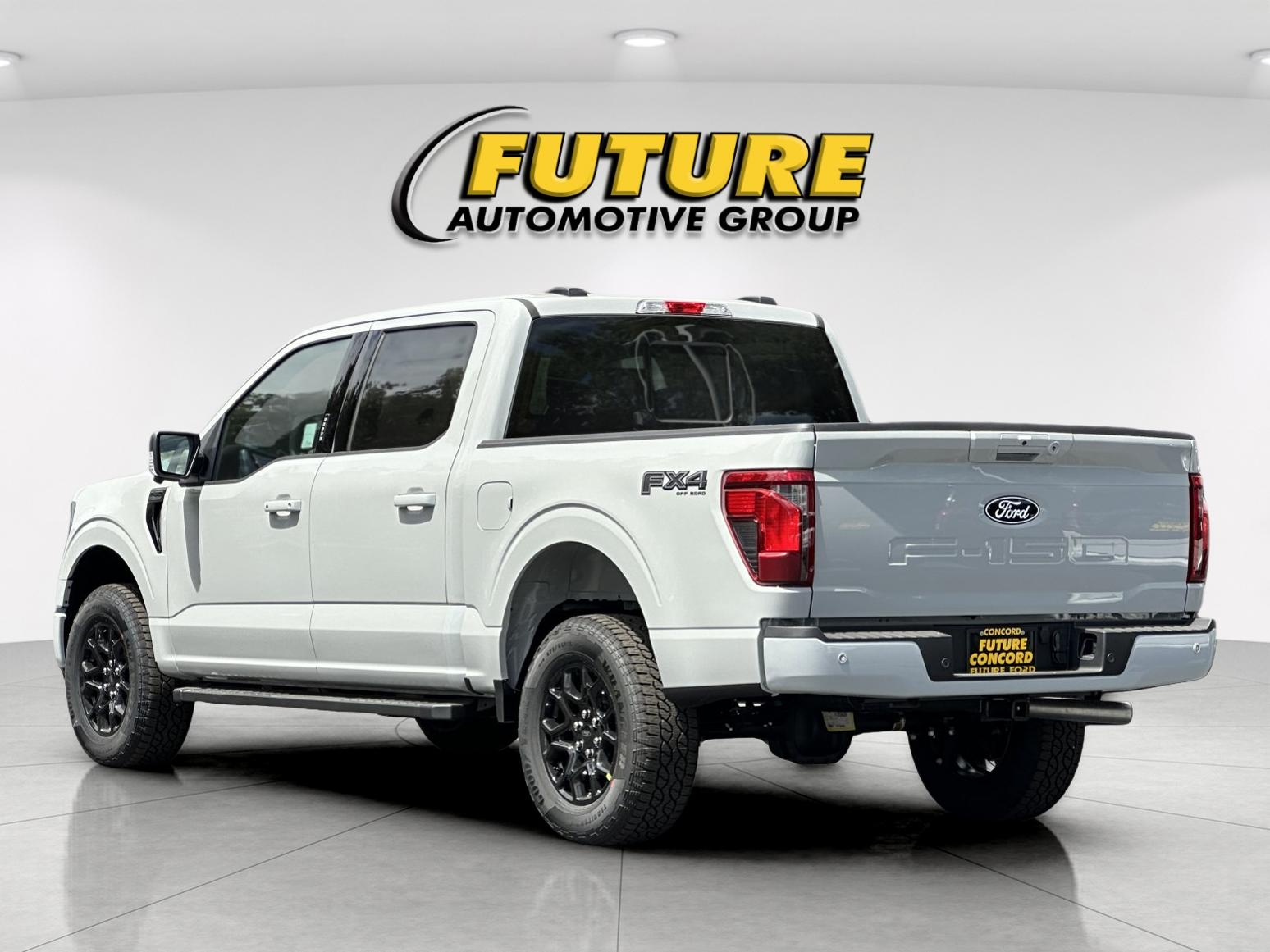 New 2026 Avalanche Ford XLT image 5
