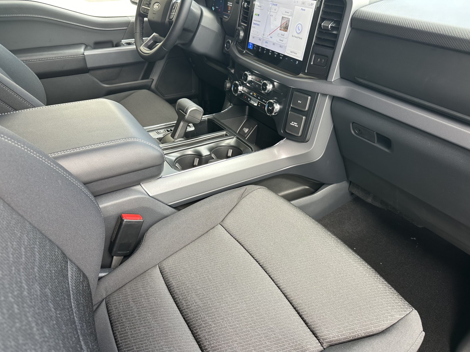 New 2026 Avalanche Ford XLT image 14