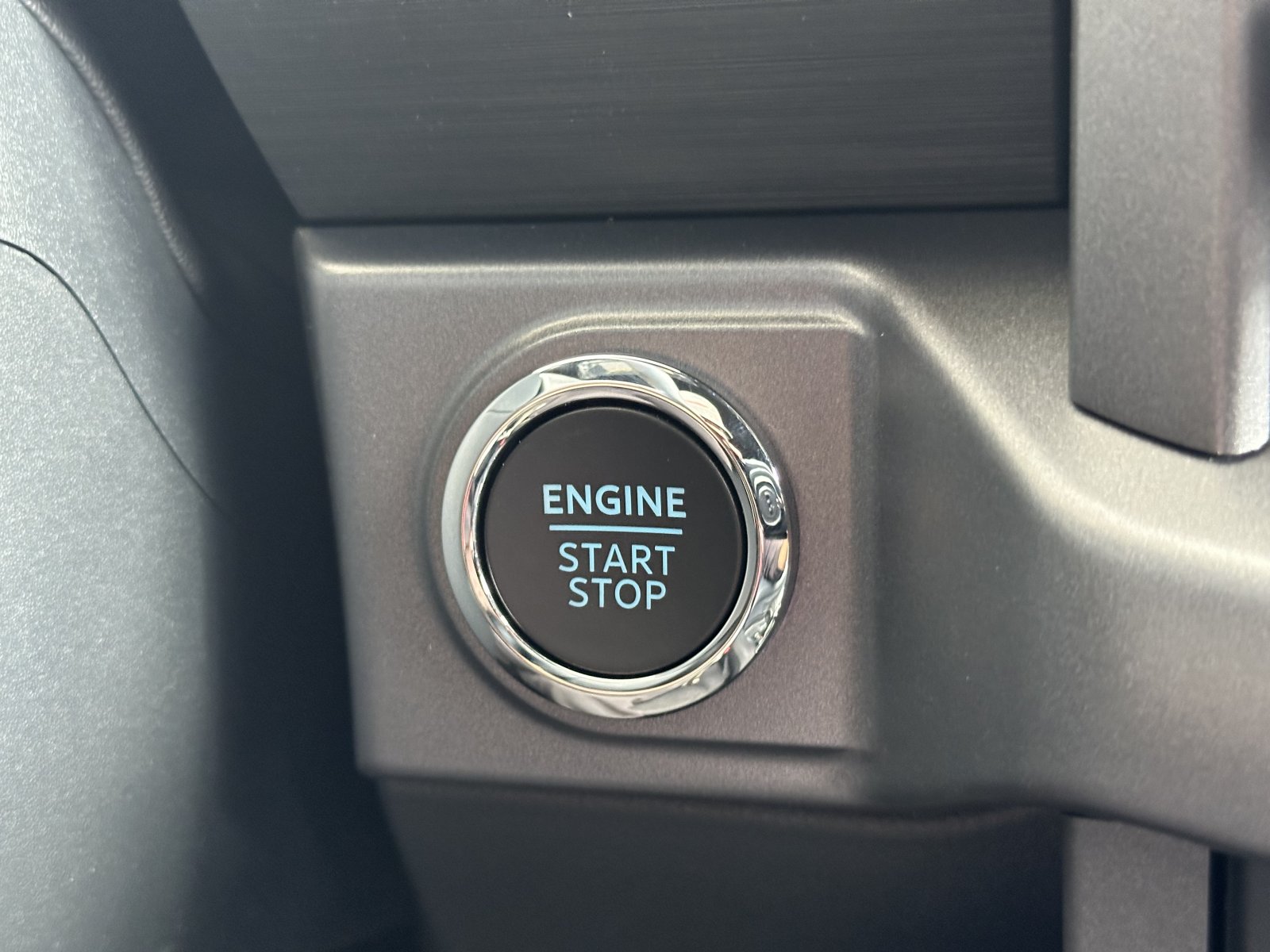 New 2026 Avalanche Ford XLT image 21
