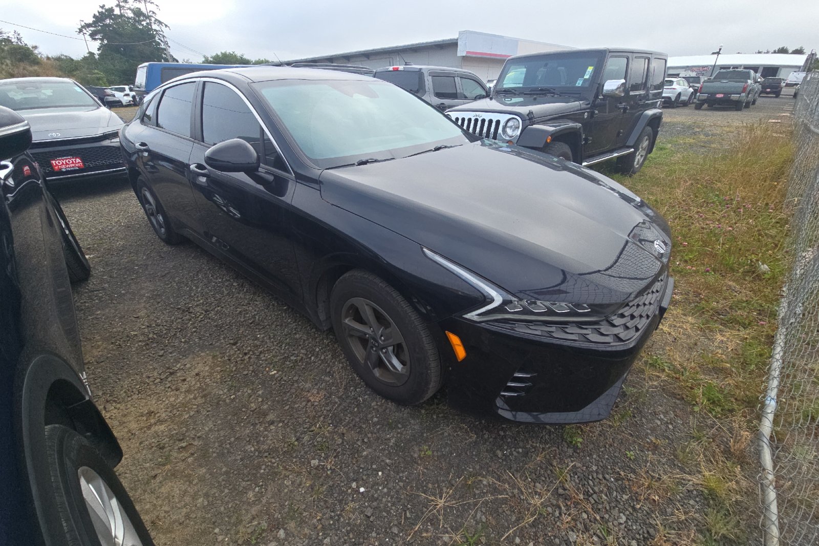 2021 Kia Optima LX FWD's photo